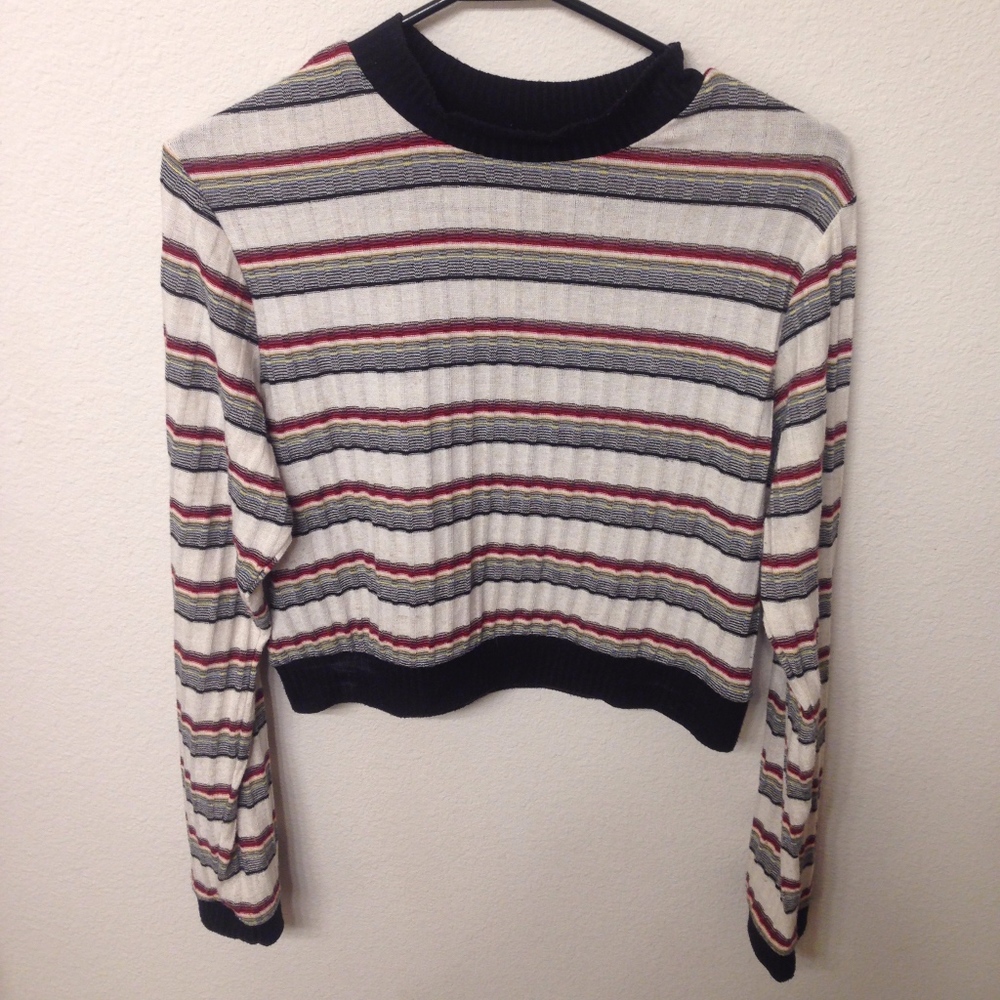 FBsister Long Sleeve Crop Top